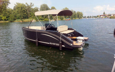 Silveryacht 555